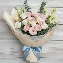 Букет цветов из:  Лизиантусы #REPLACE_PRED# Лотошино