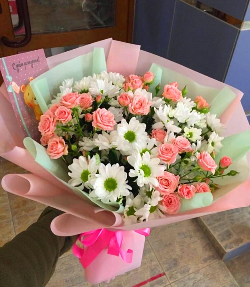 Букет цветов из: Розы и Хризантемы в Лотошино