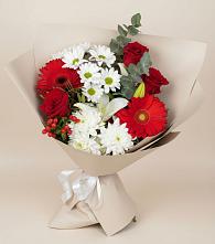 Букет цветов из:  Розы, Хризантемы, Герберы и Лилии в Лотошино