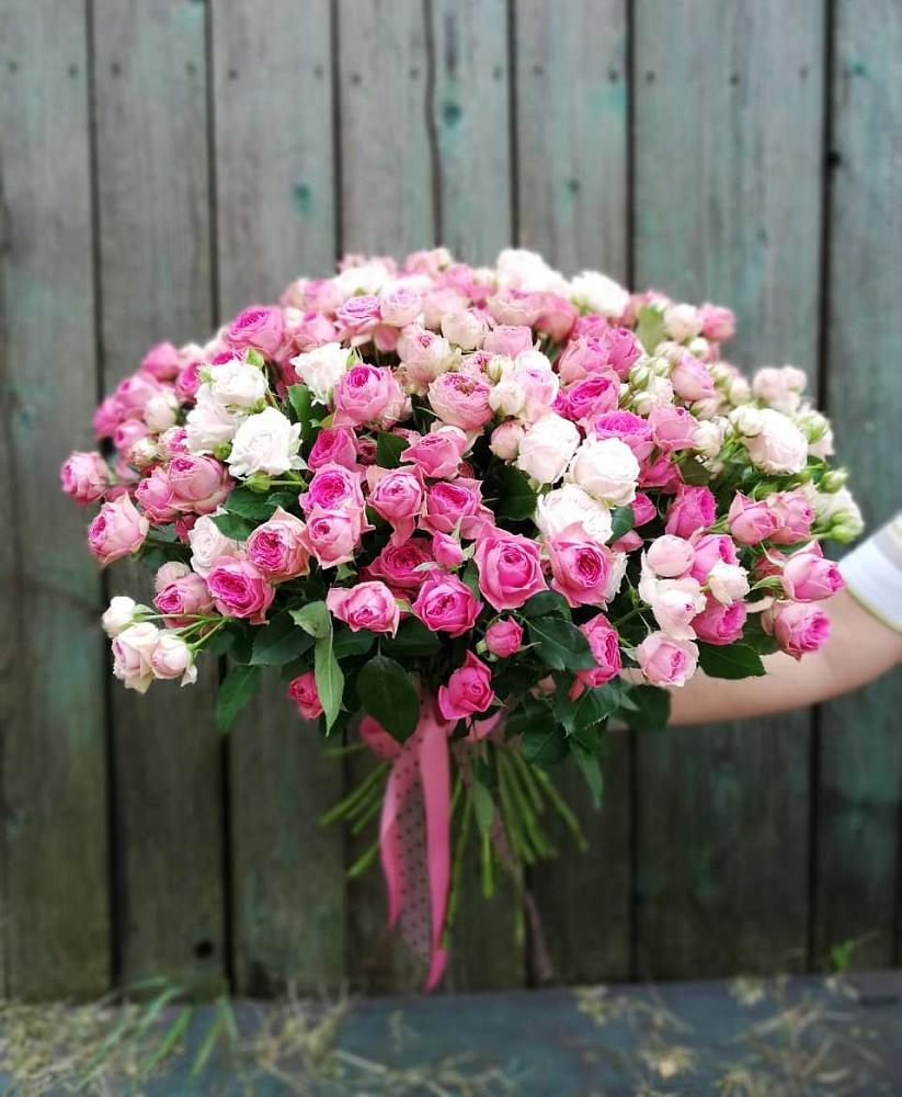 Букет Розовые кустовые розы Натали и Лав Лидия в Лотошино