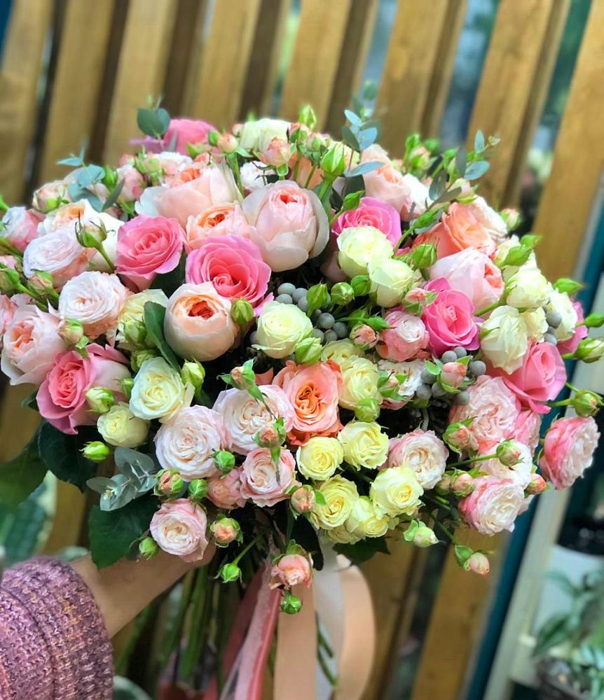 Букет цветов из: Розы в Лотошино